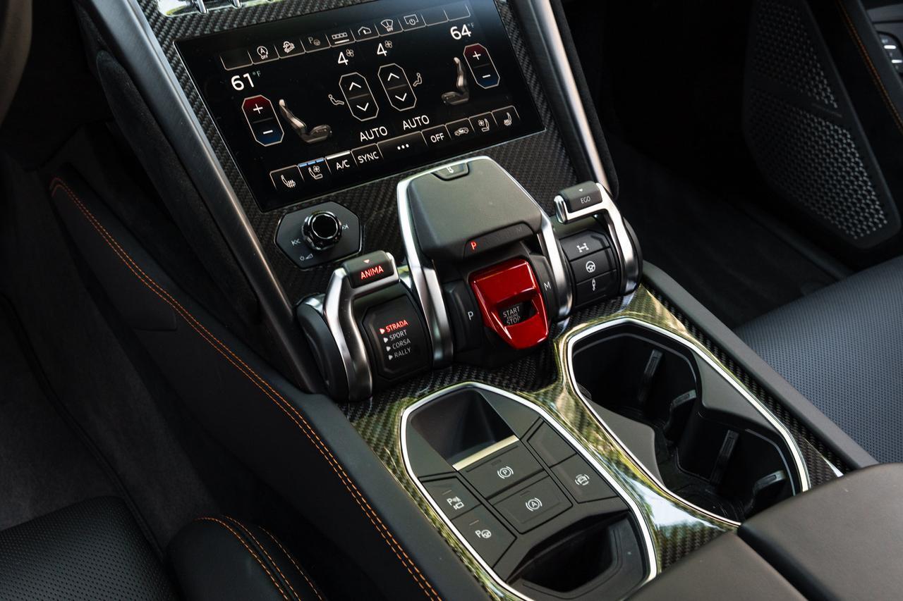 2024 Lamborghini Urus Performante Performante Lawrence KS