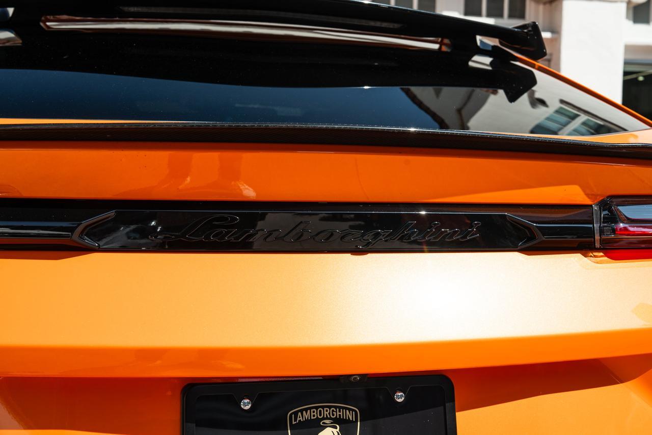 2024 Lamborghini Urus Performante Performante Lawrence KS