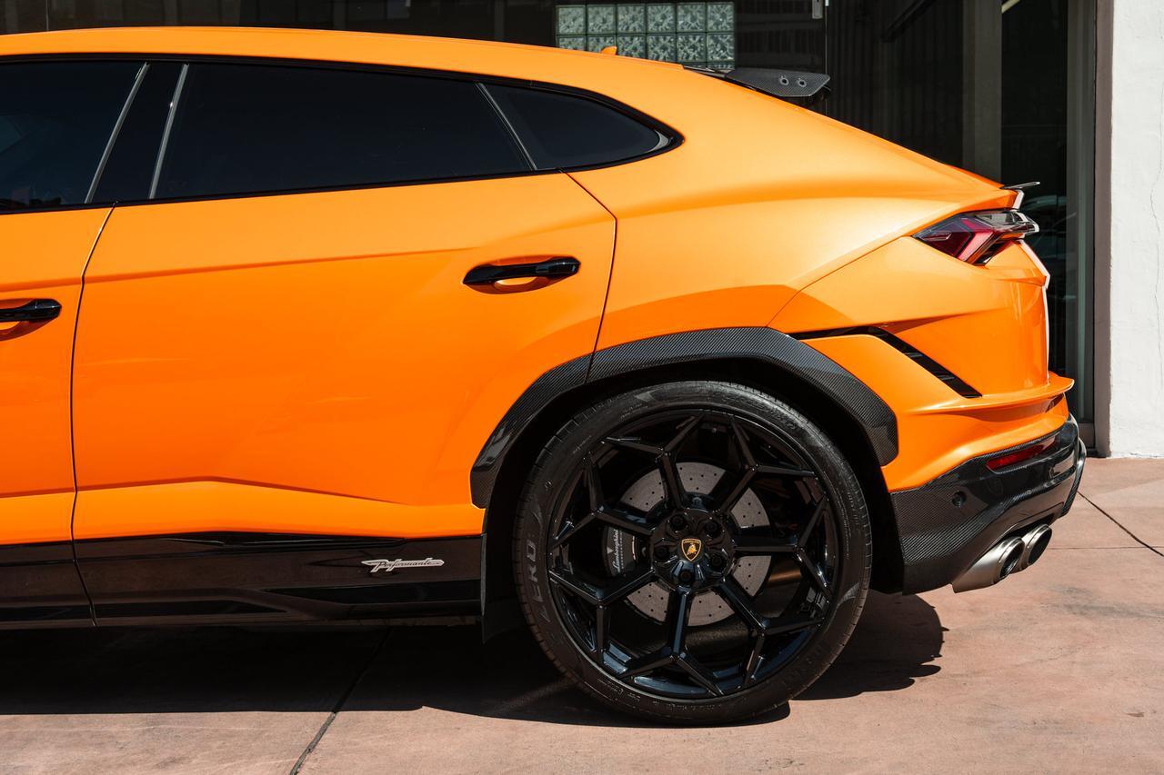 2024 Lamborghini Urus Performante Performante Lawrence KS