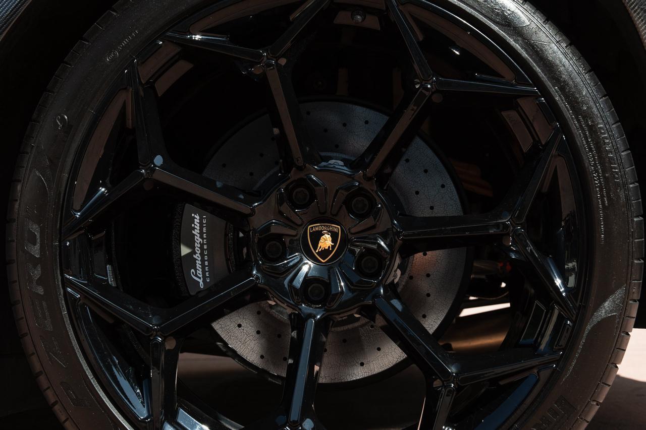 2024 Lamborghini Urus Performante Performante Lawrence KS