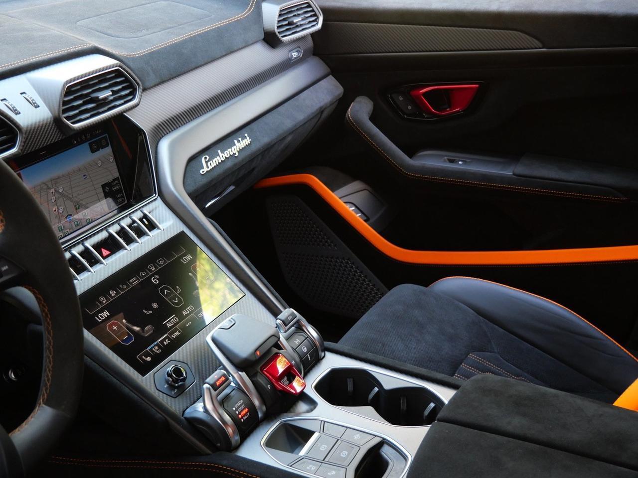 2024 Lamborghini Urus Performante Performante Lawrence KS