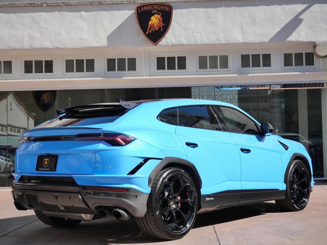2024 Lamborghini Urus Performante Performante