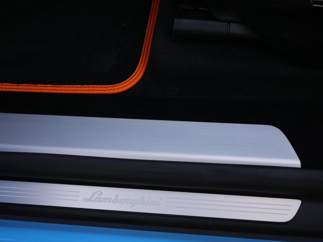 2024 Lamborghini Urus Performante Performante Lawrence KS