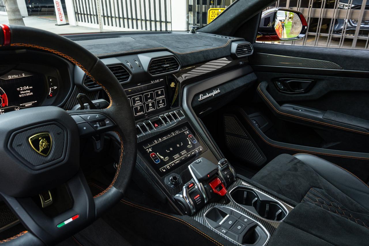 2024 Lamborghini Urus Performante Performante Lawrence KS