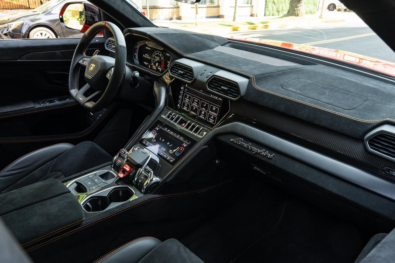 2024 Lamborghini Urus Performante Performante Lawrence KS