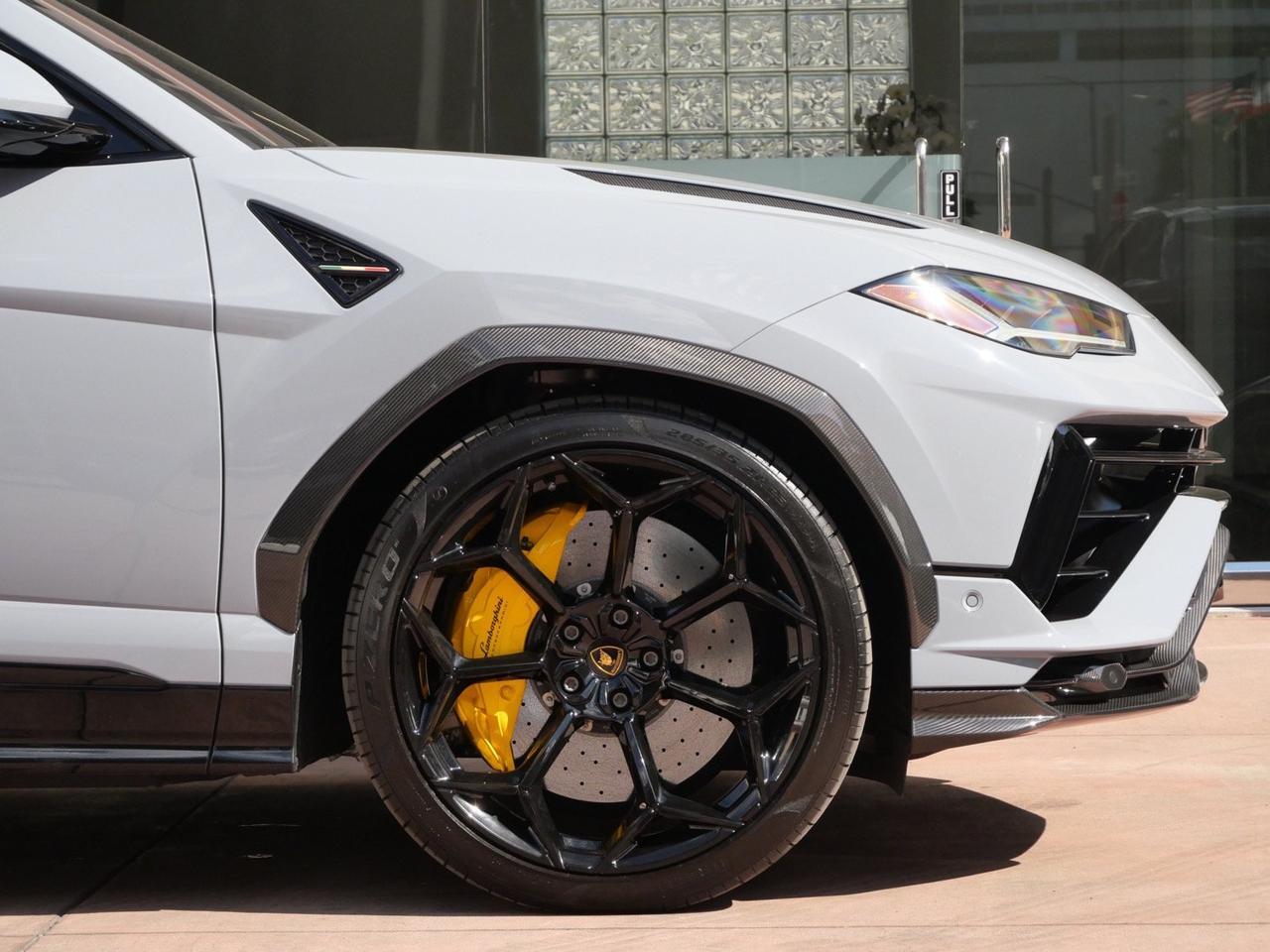 2024 Lamborghini Urus Performante Performante Lawrence KS