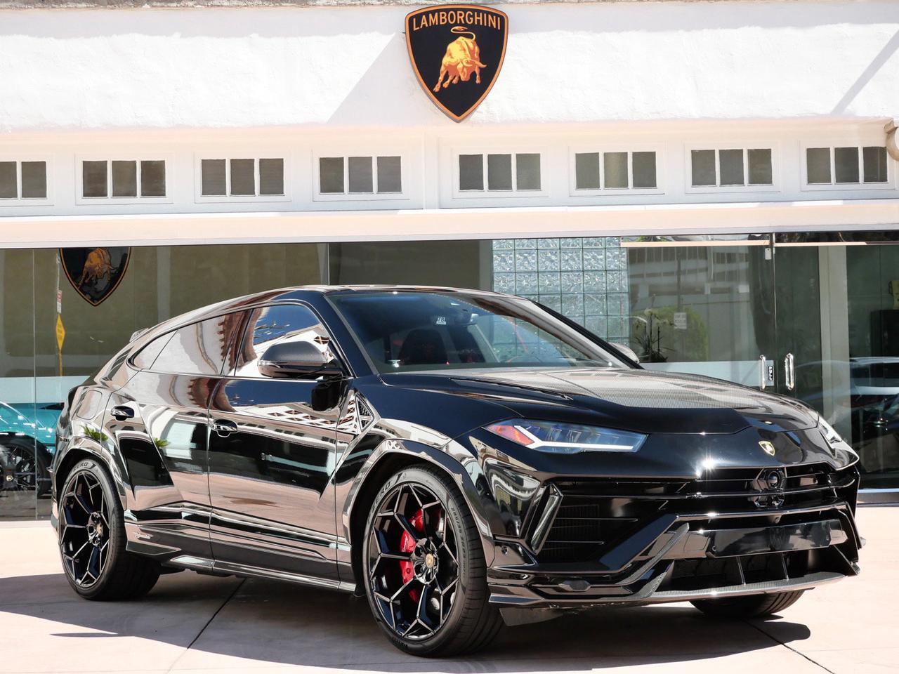 2024 Lamborghini Urus Performante Performante