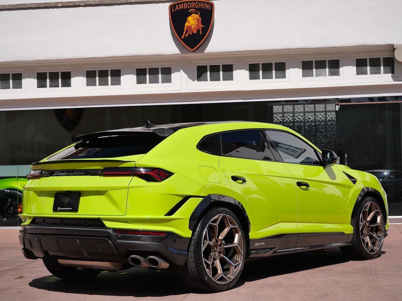 2024 Lamborghini Urus Performante Performante