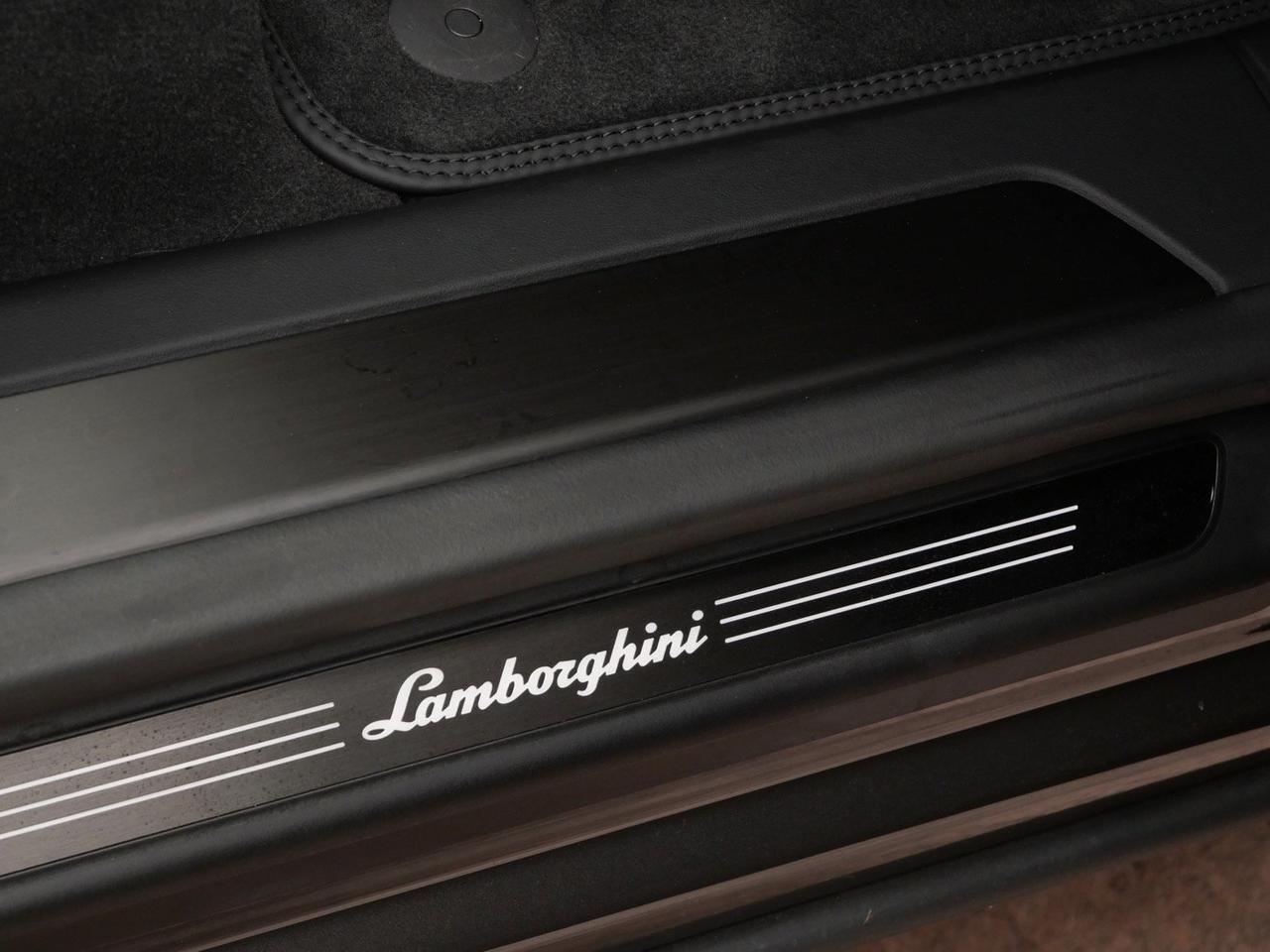 2024 Lamborghini Urus S S Lawrence KS