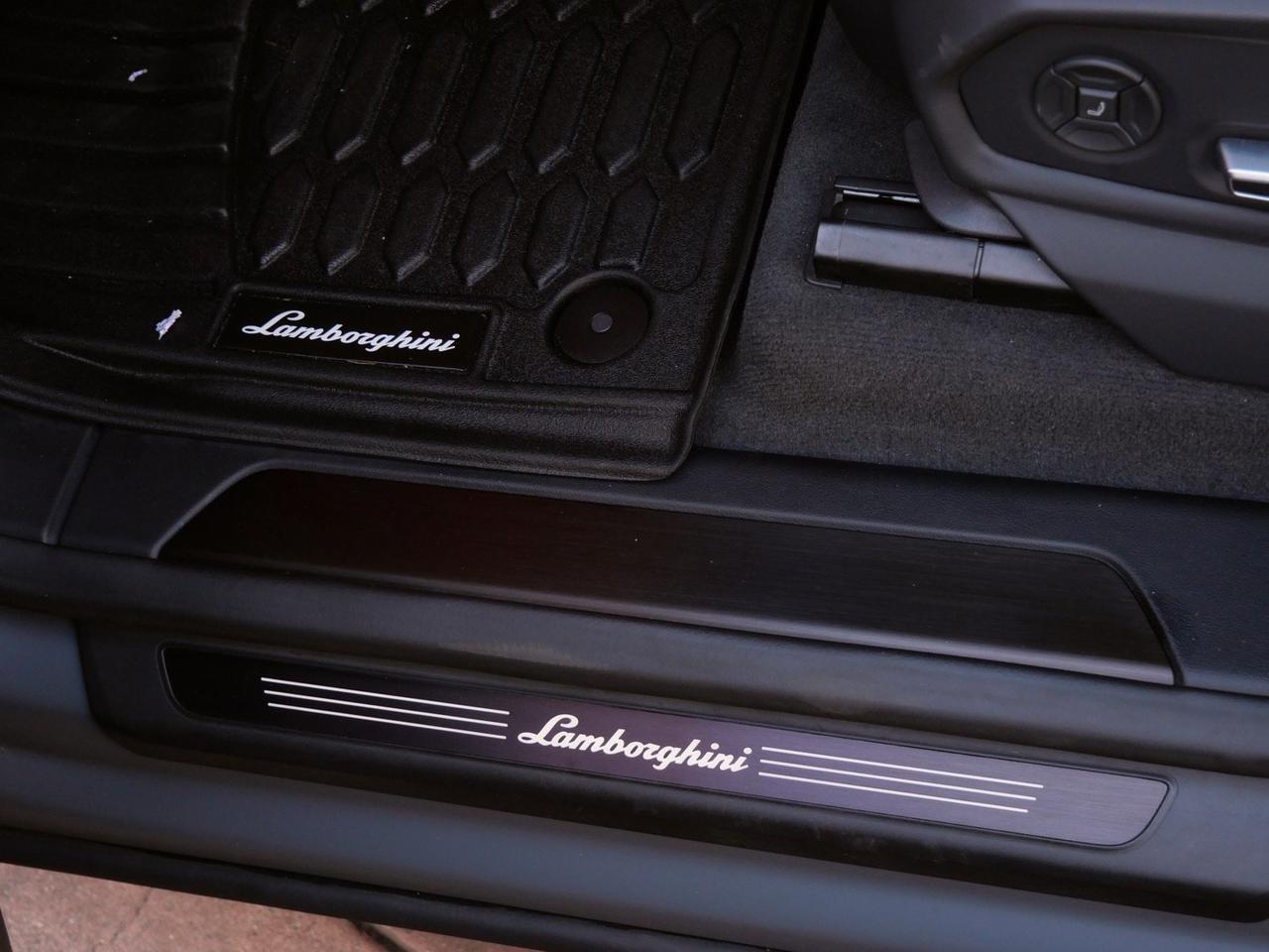 2024 Lamborghini Urus S S Lawrence KS