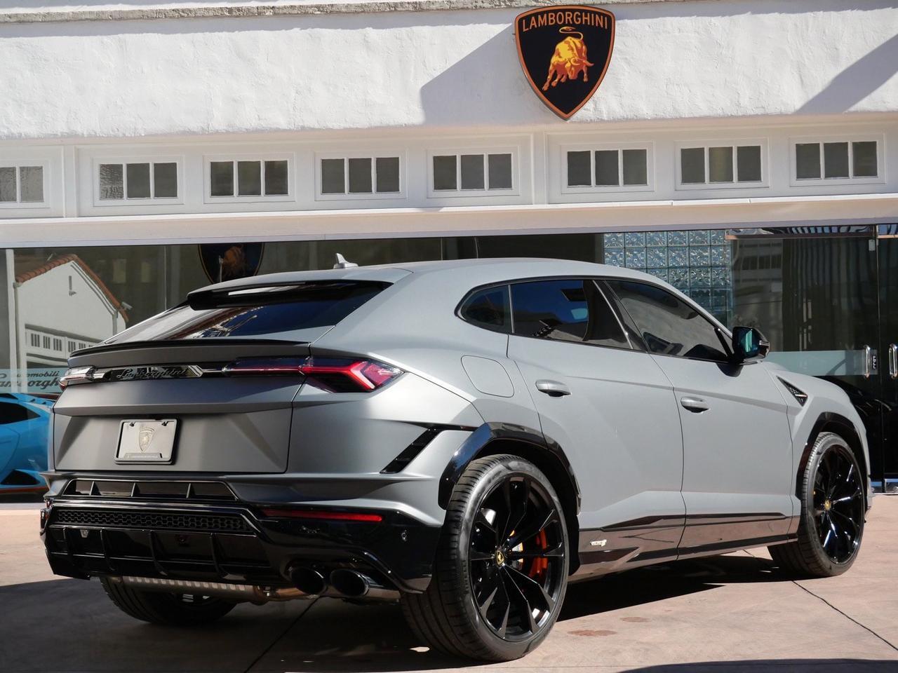 2024 Lamborghini Urus S S
