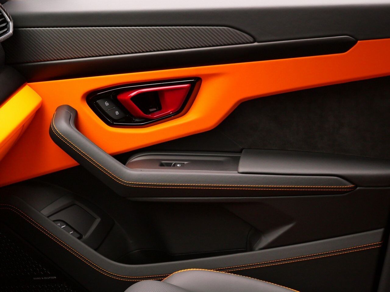 2024 Lamborghini Urus S S Lawrence KS