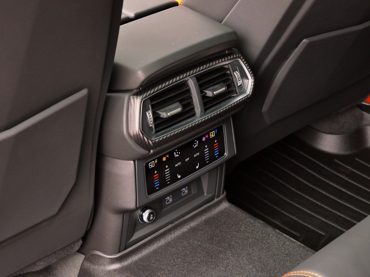 2024 Lamborghini Urus S S Lawrence KS