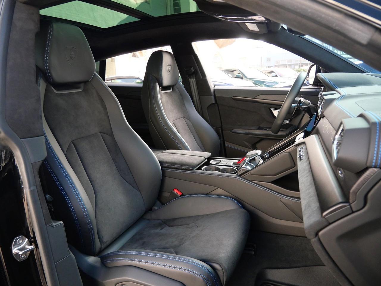 2024 Lamborghini Urus S S Lawrence KS