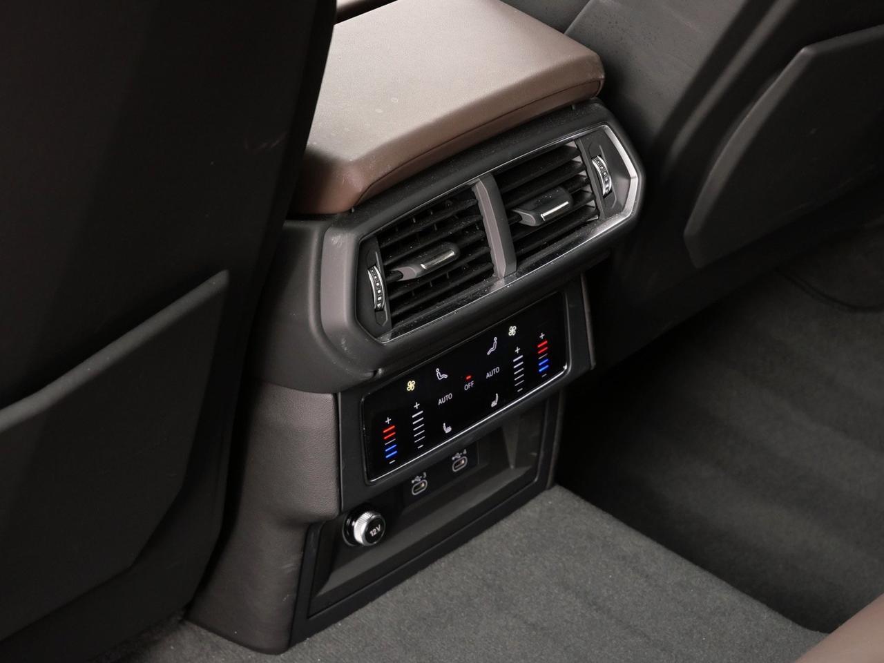 2024 Lamborghini Urus S S Lawrence KS