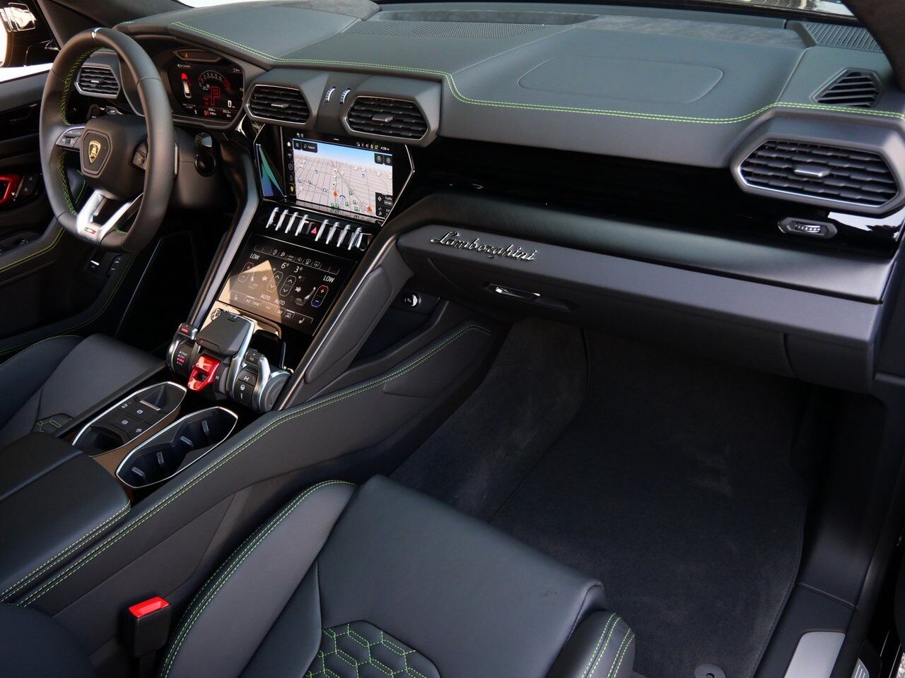 2024 Lamborghini Urus S S Lawrence KS