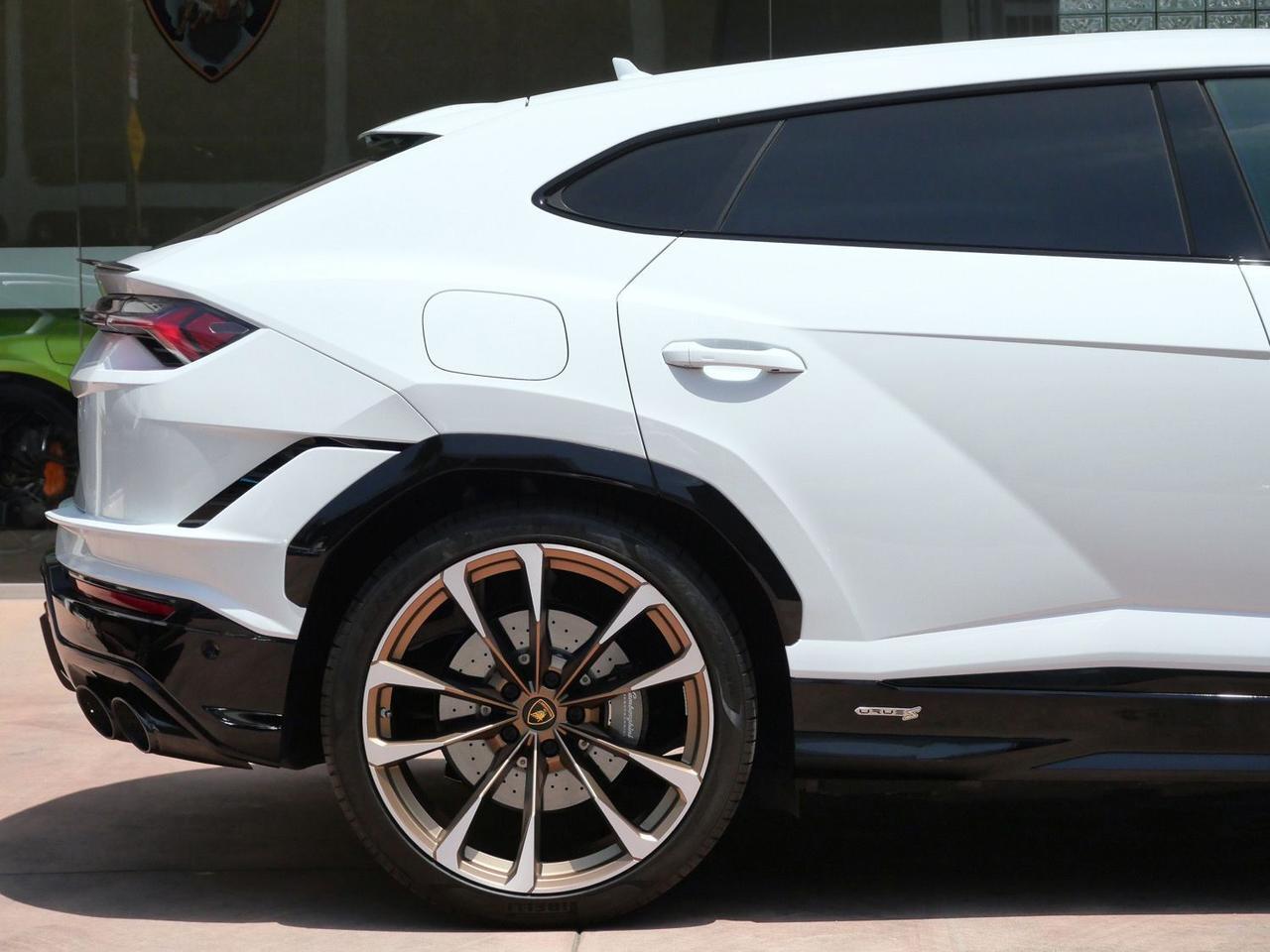 2024 Lamborghini Urus S S Lawrence KS