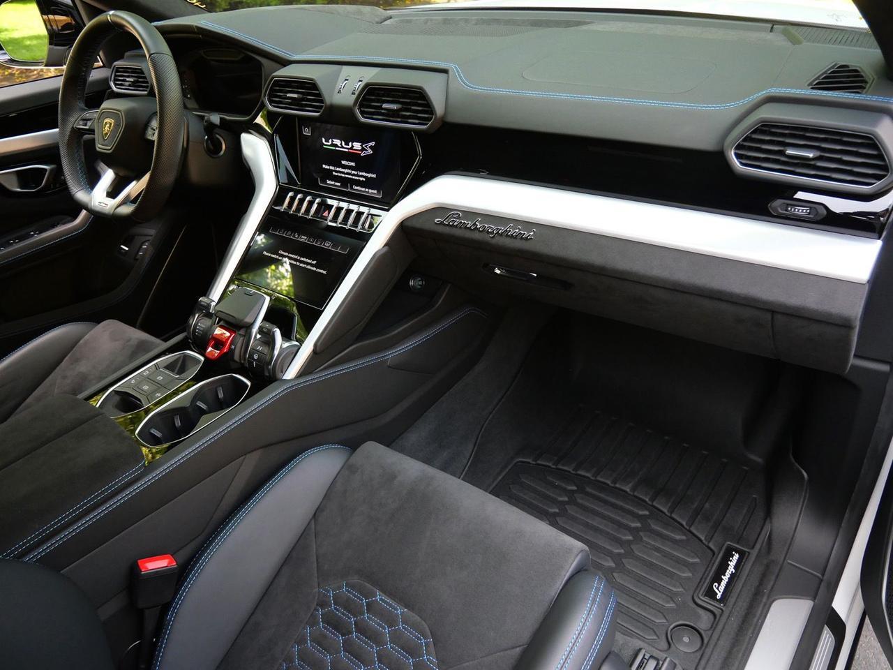 2024 Lamborghini Urus S S Lawrence KS