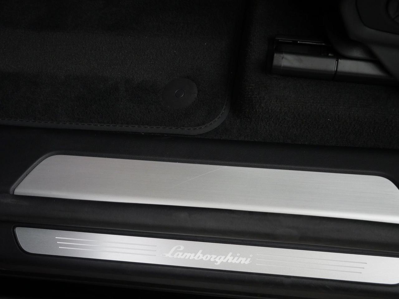 2024 Lamborghini Urus S S Lawrence KS