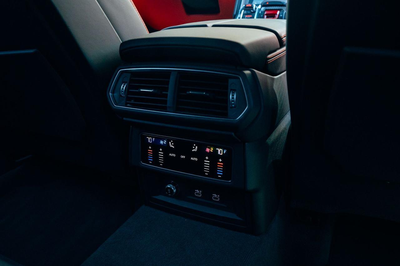 2024 Lamborghini Urus S S Lawrence KS