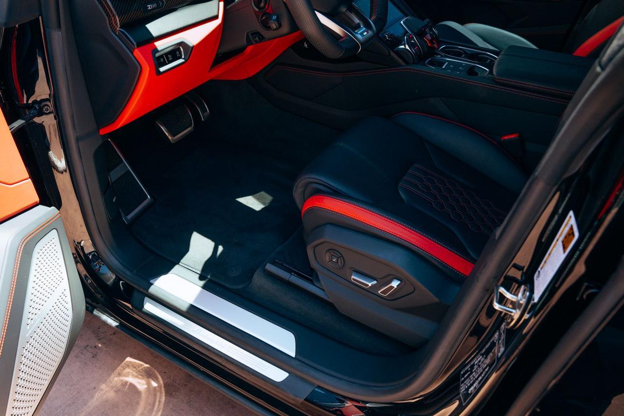 2024 Lamborghini Urus S S Lawrence KS