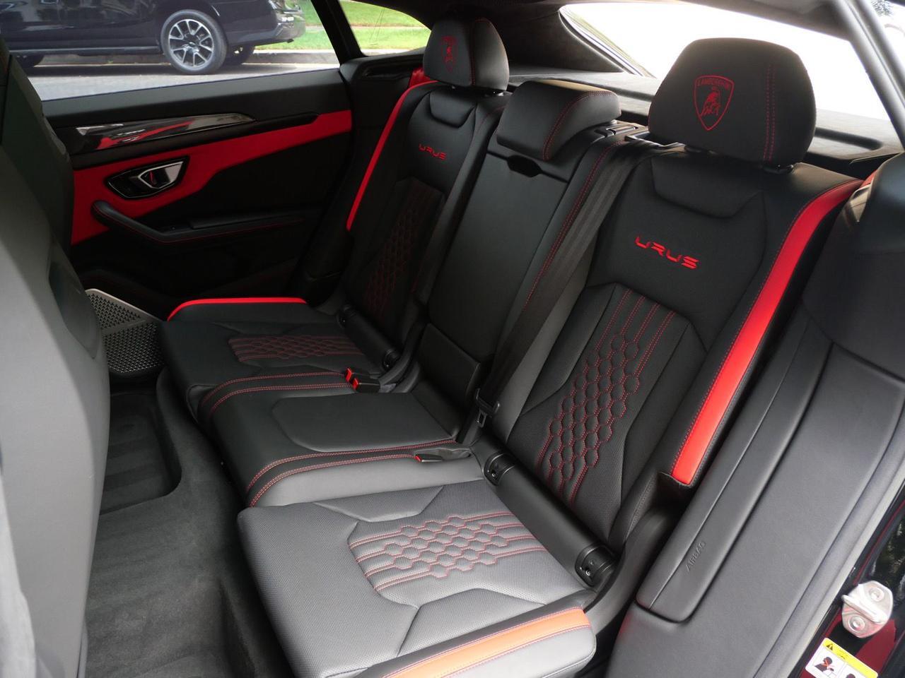 2024 Lamborghini Urus S S Lawrence KS