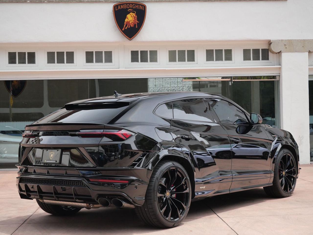 2024 Lamborghini Urus S S Lawrence KS