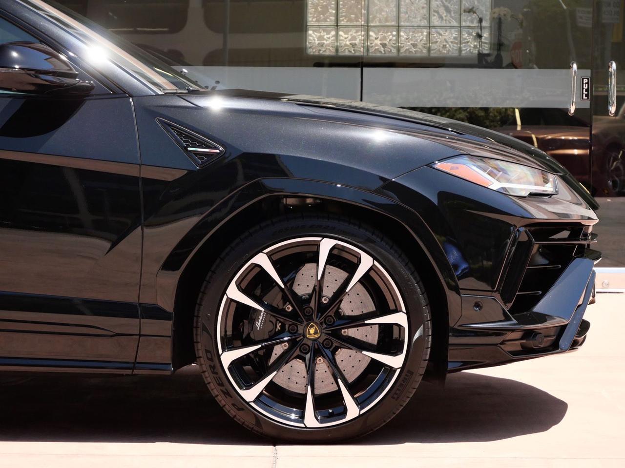 2024 Lamborghini Urus S S Lawrence KS