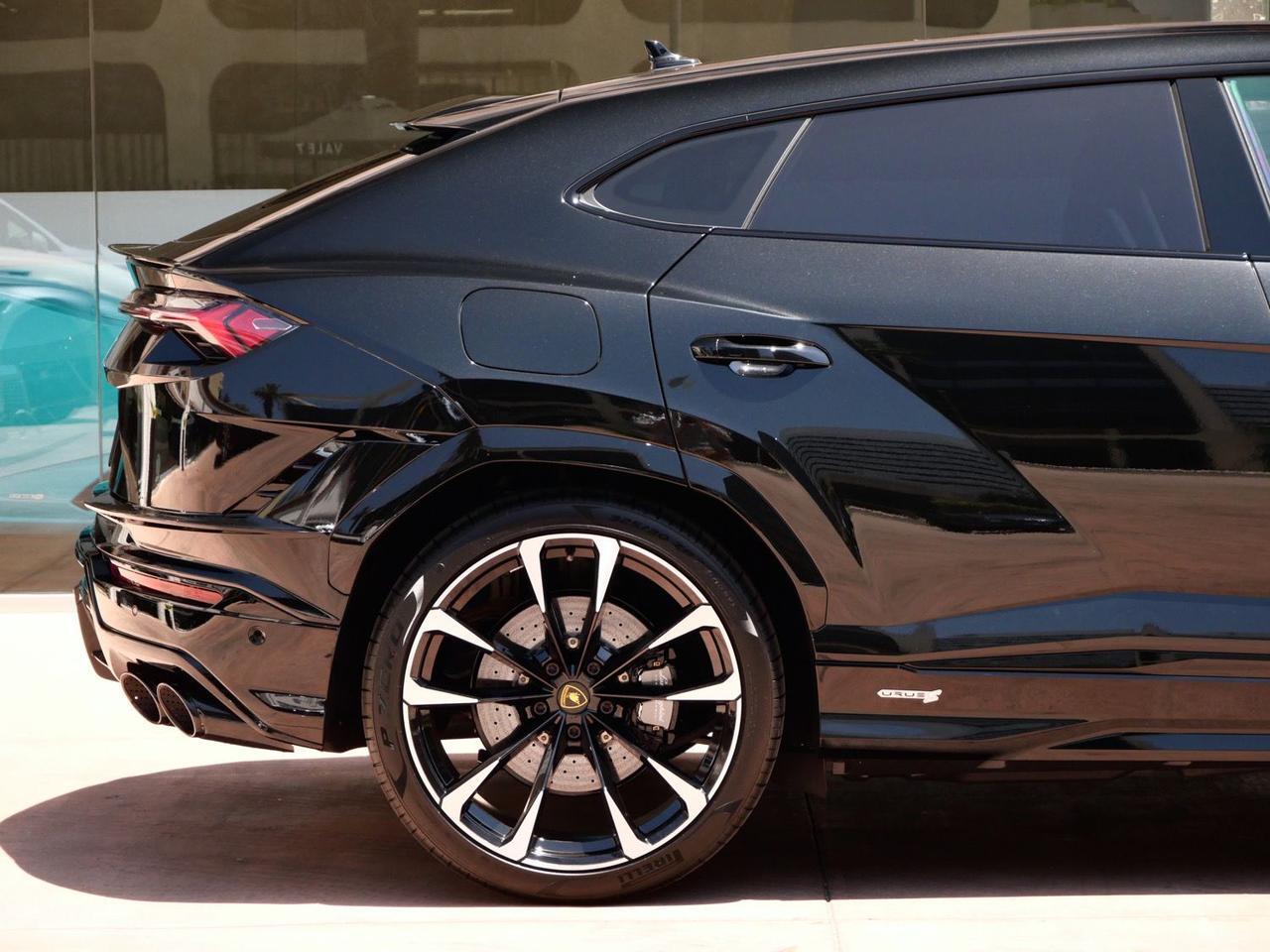 2024 Lamborghini Urus S S Lawrence KS