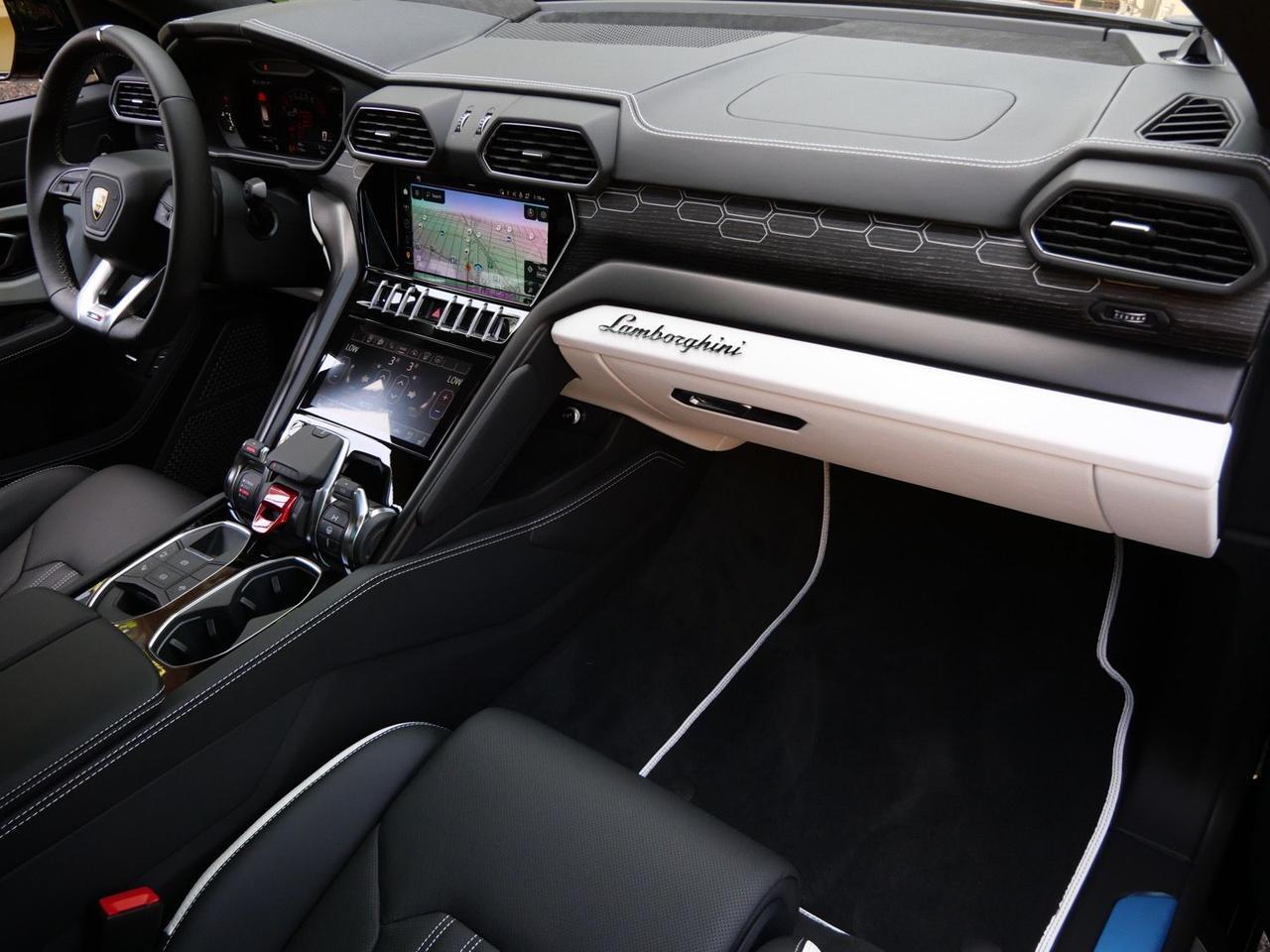 2024 Lamborghini Urus S S Lawrence KS