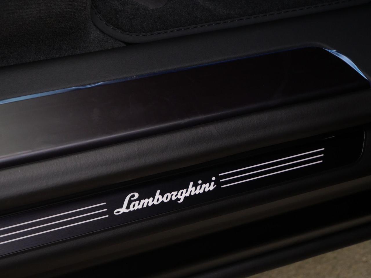 2024 Lamborghini Urus S S Lawrence KS