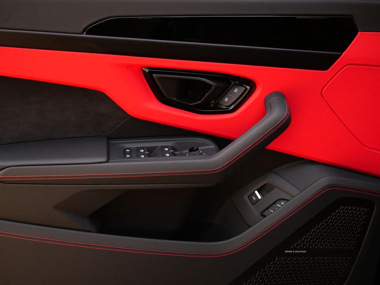 2024 Lamborghini Urus S S Lawrence KS