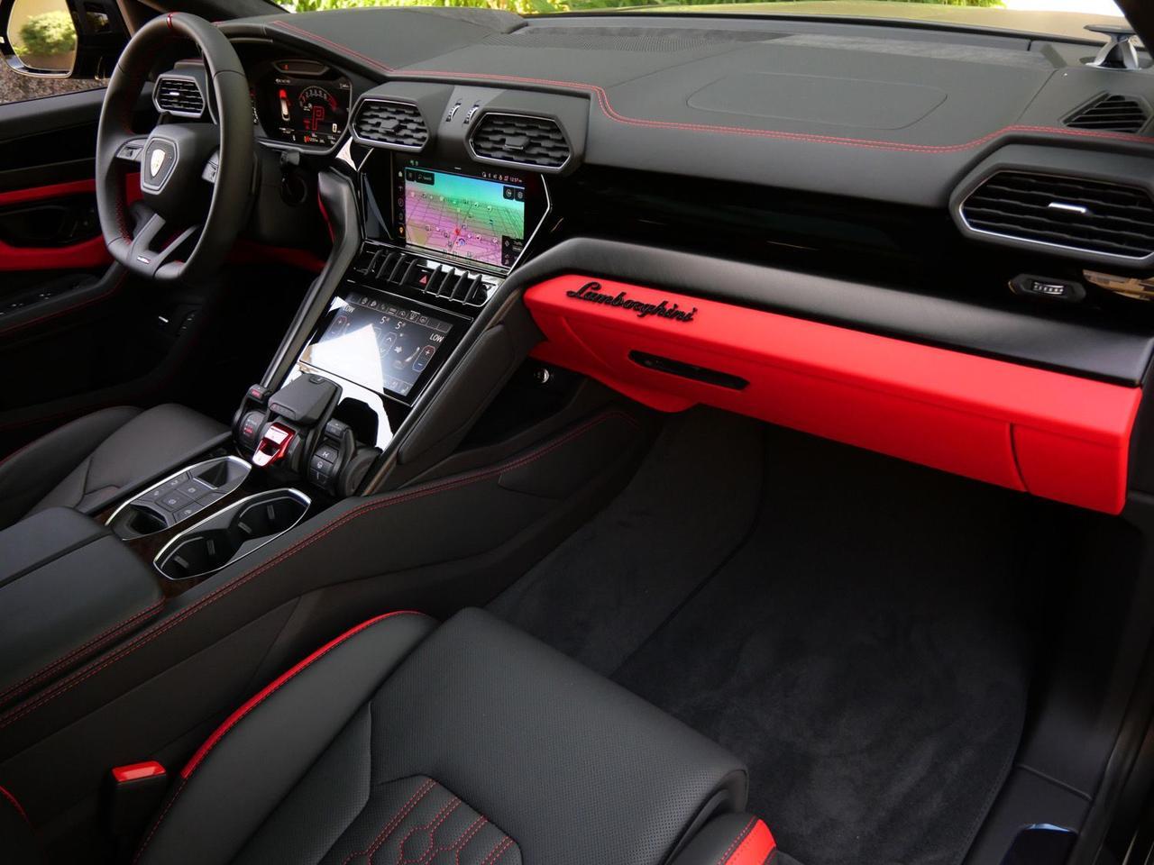 2024 Lamborghini Urus S S Lawrence KS