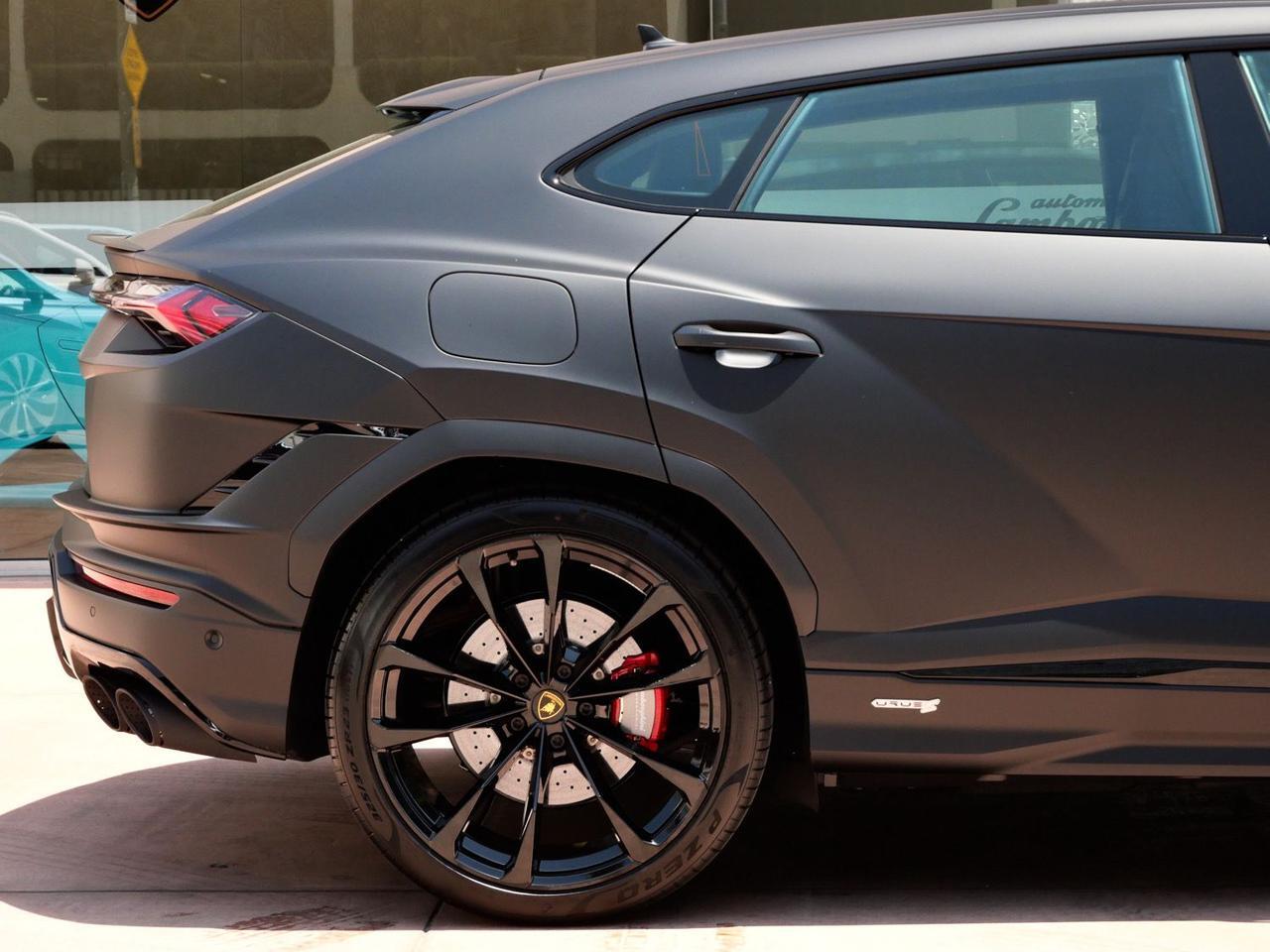 2024 Lamborghini Urus S S Lawrence KS