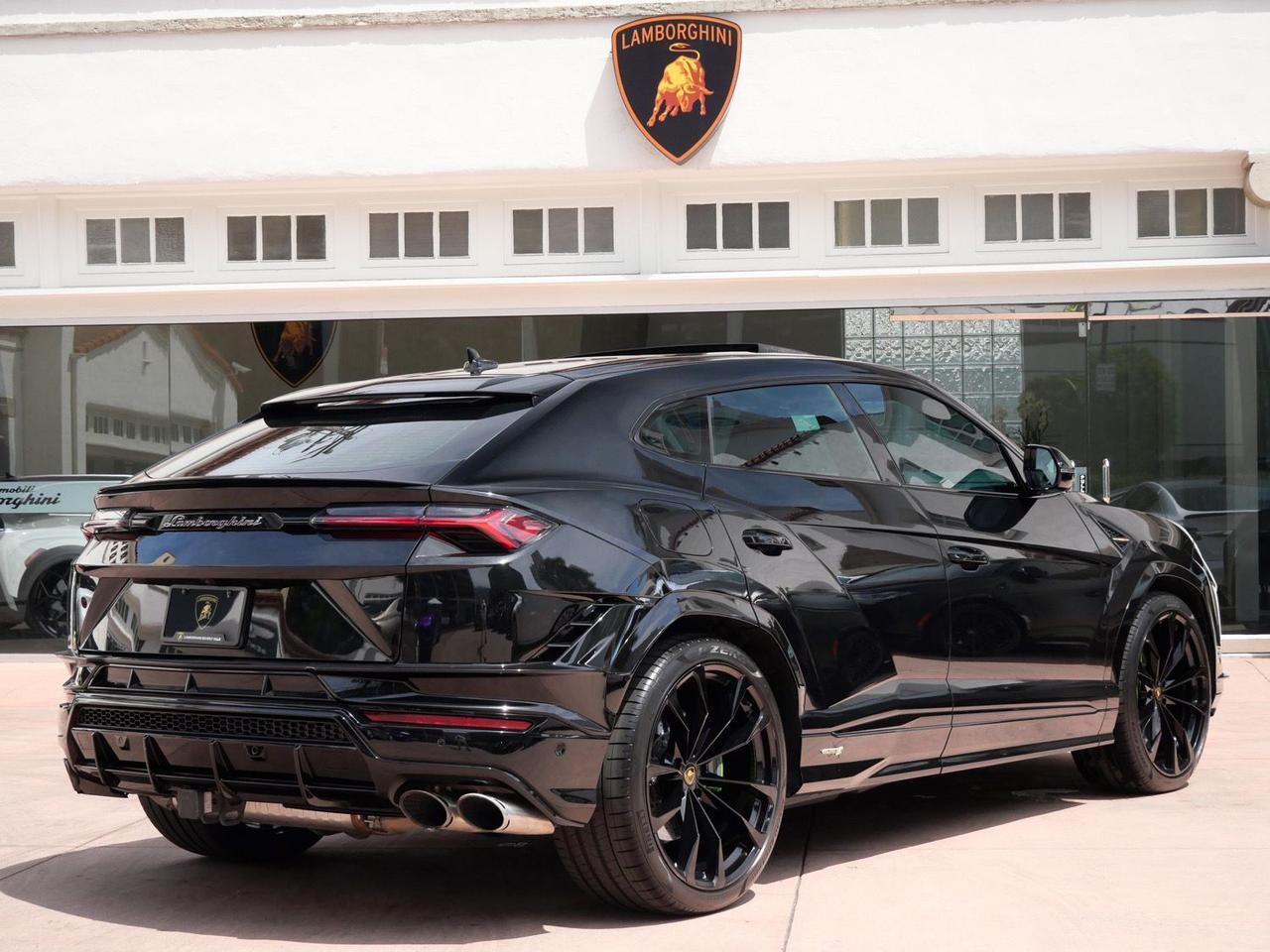 2024 Lamborghini Urus S S Lawrence KS