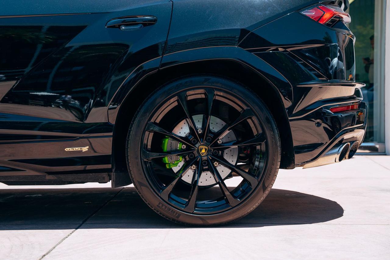 2024 Lamborghini Urus S S Lawrence KS