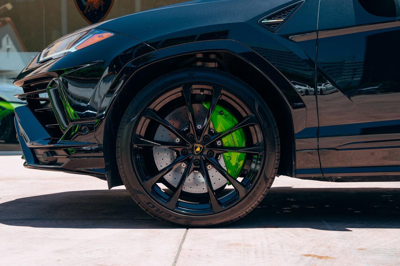 2024 Lamborghini Urus S S Lawrence KS