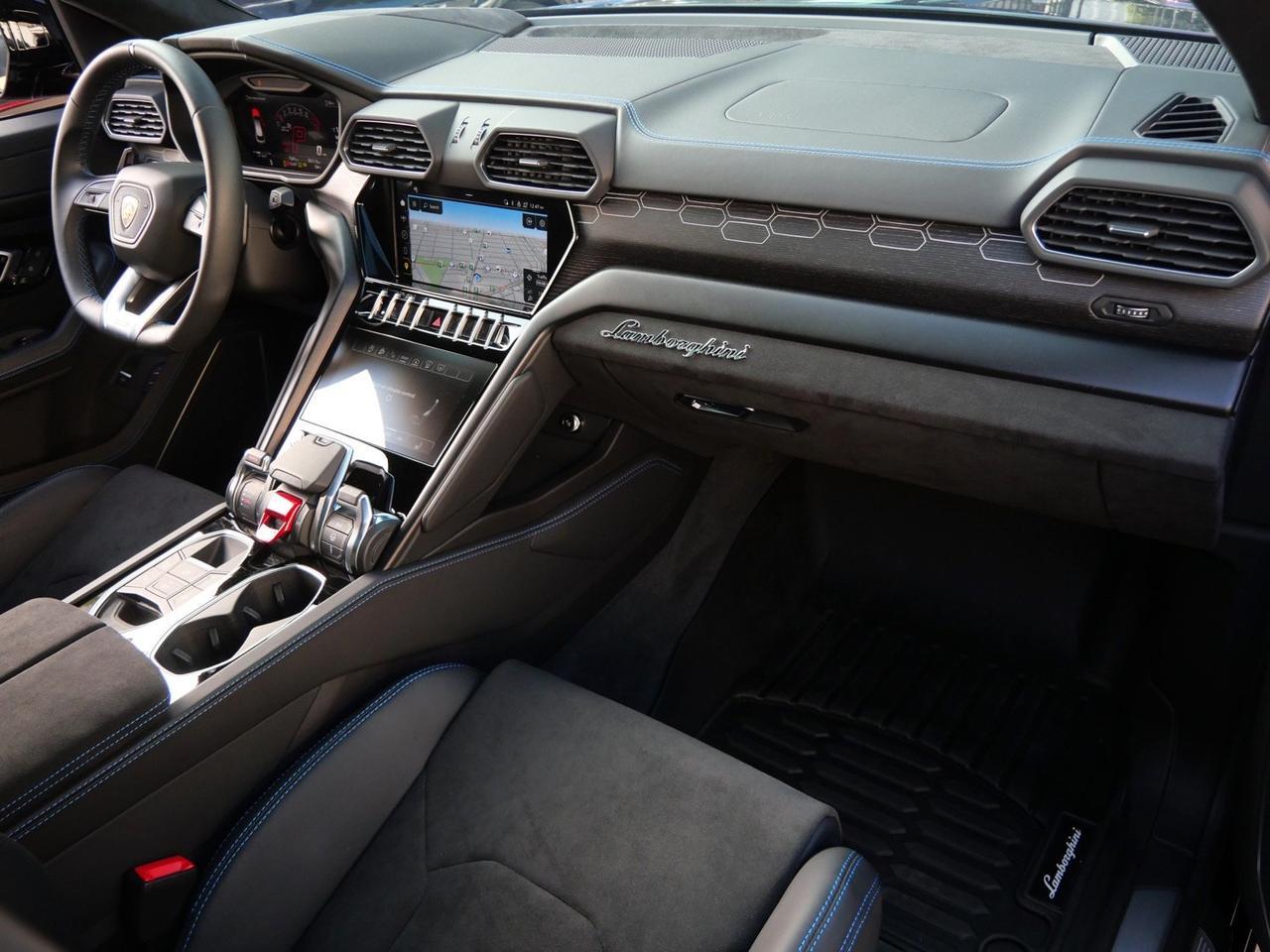 2024 Lamborghini Urus S S Lawrence KS