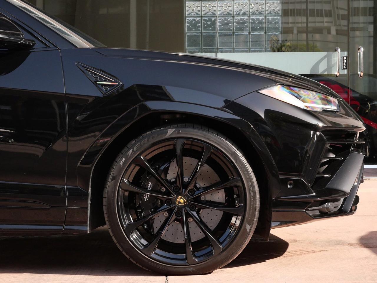 2024 Lamborghini Urus S S Lawrence KS