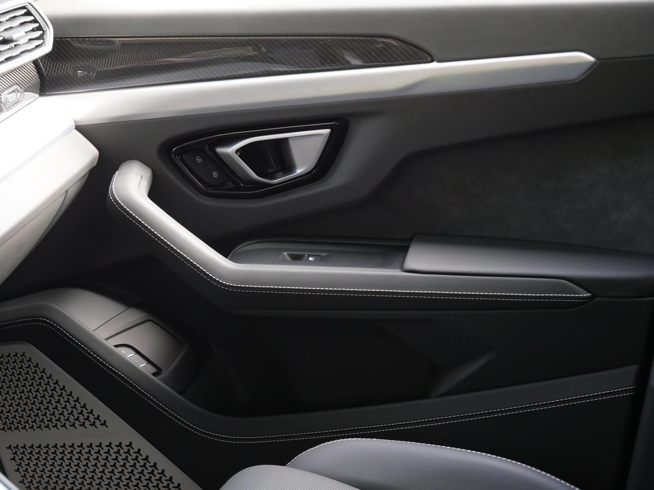 2024 Lamborghini Urus S S Lawrence KS