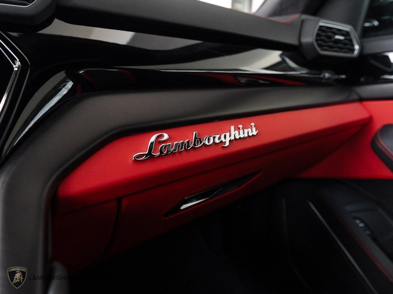 2024 Lamborghini Urus S West Palm Beach FL