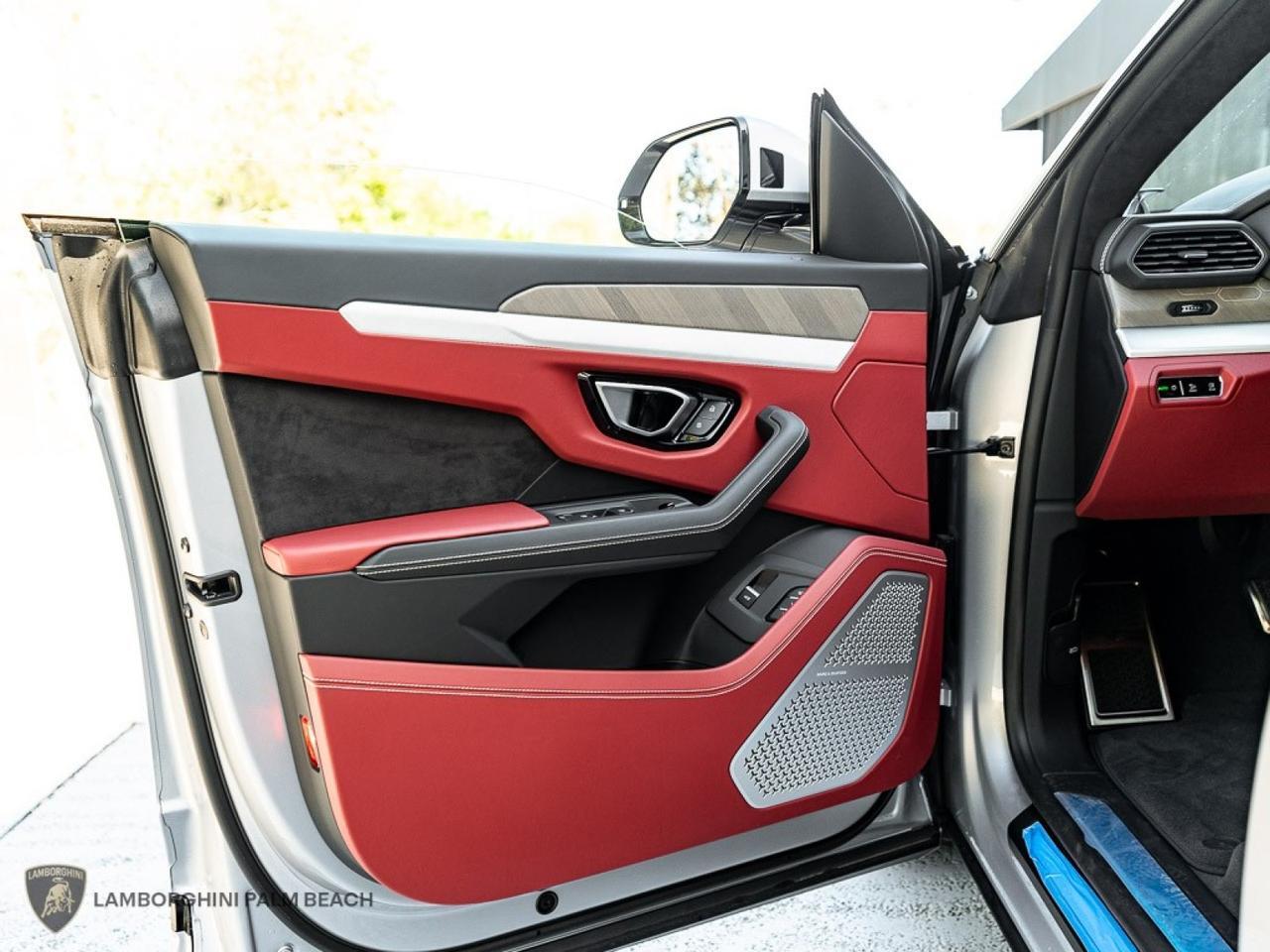 2024 Lamborghini Urus S West Palm Beach FL