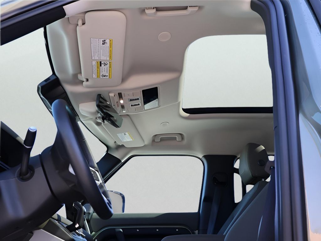 2024 Land Rover Defender 110 SE San Clemente CA