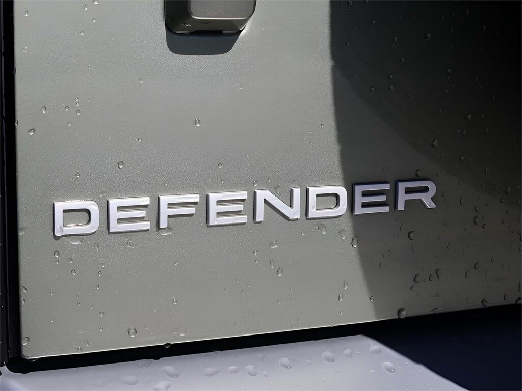 2024 Land Rover Defender 110 SE San Clemente CA