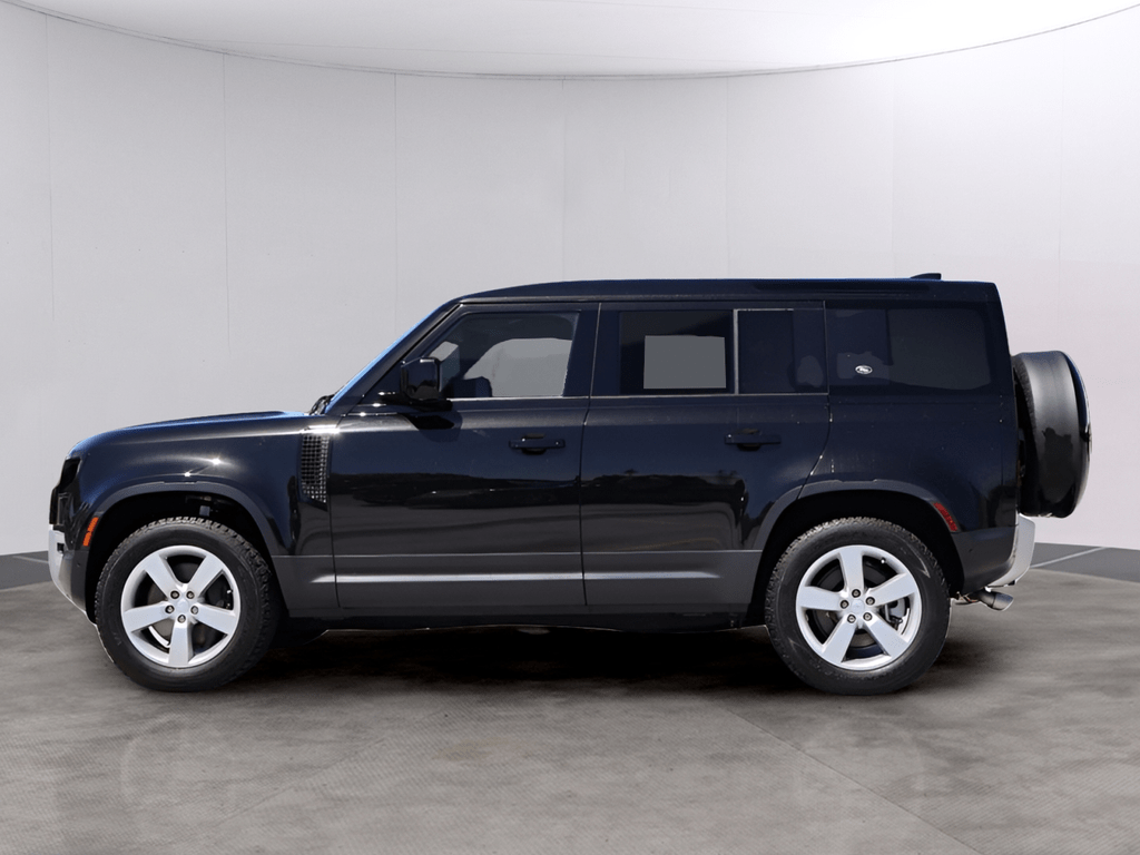 2024 Land Rover Defender 110 SE San Clemente CA