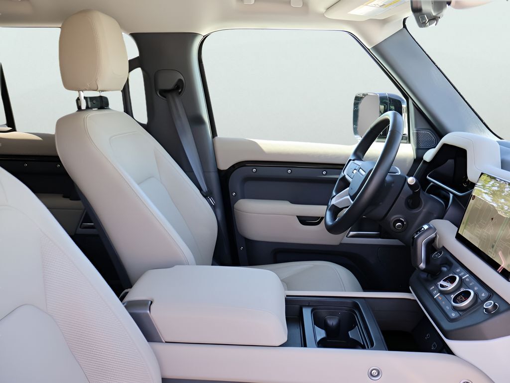 2024 Land Rover Defender 110 SE San Clemente CA