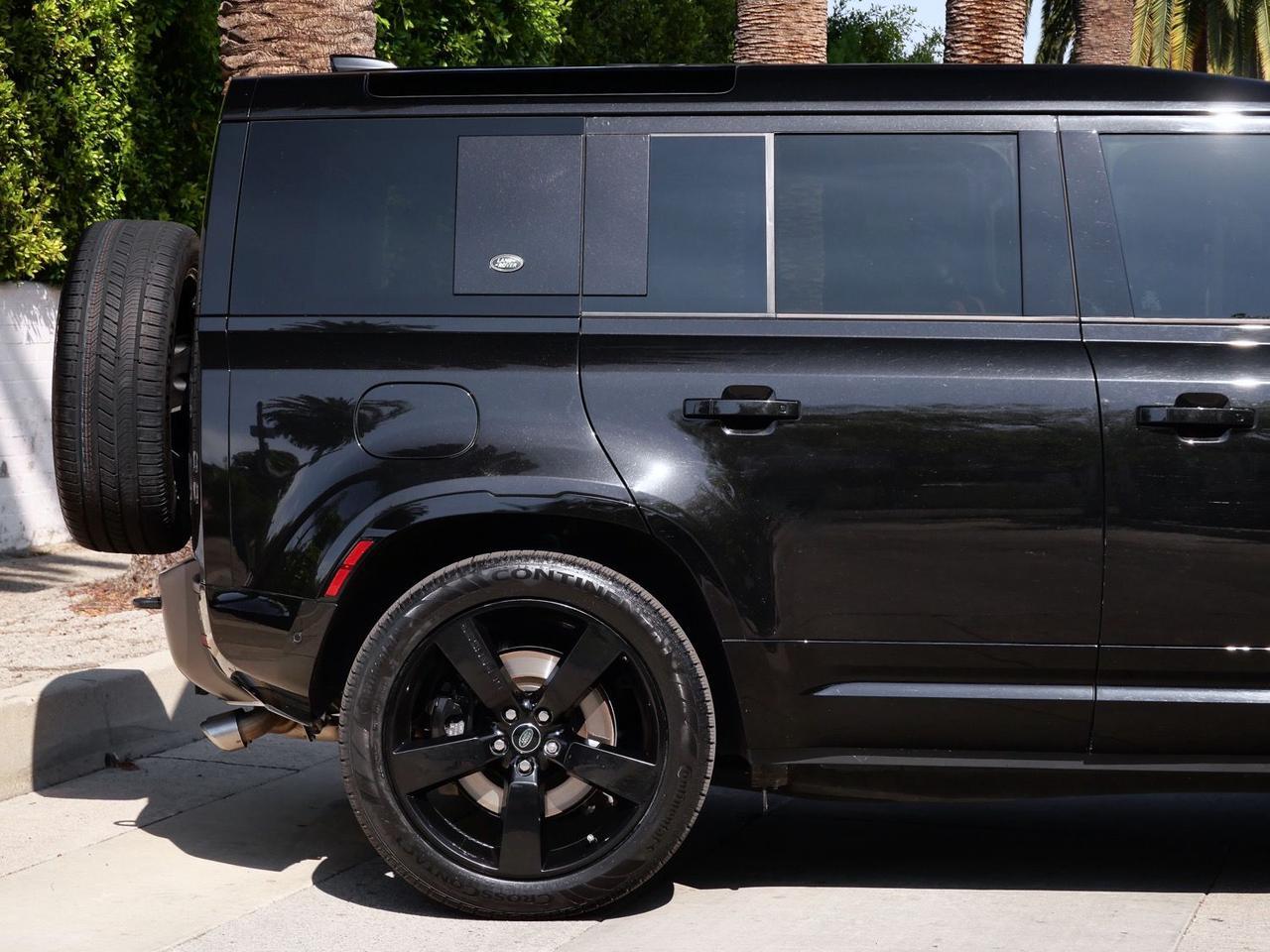 2024 Land Rover Defender 110 V8 V8 Lawrence KS