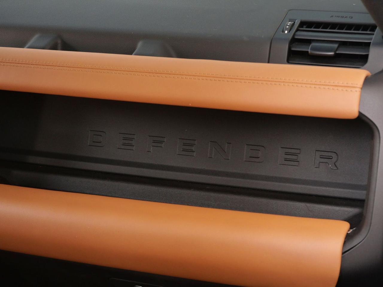 2024 Land Rover Defender 110 V8 V8 Lawrence KS