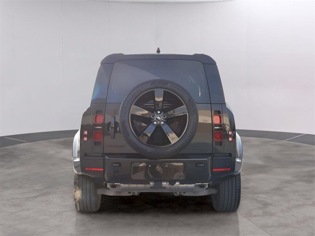 2024 Land Rover Defender 110 X-Dynamic SE San Clemente CA