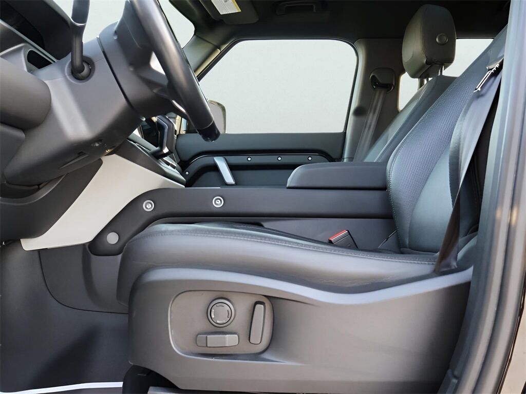 2024 Land Rover Defender 110 X-Dynamic SE San Clemente CA